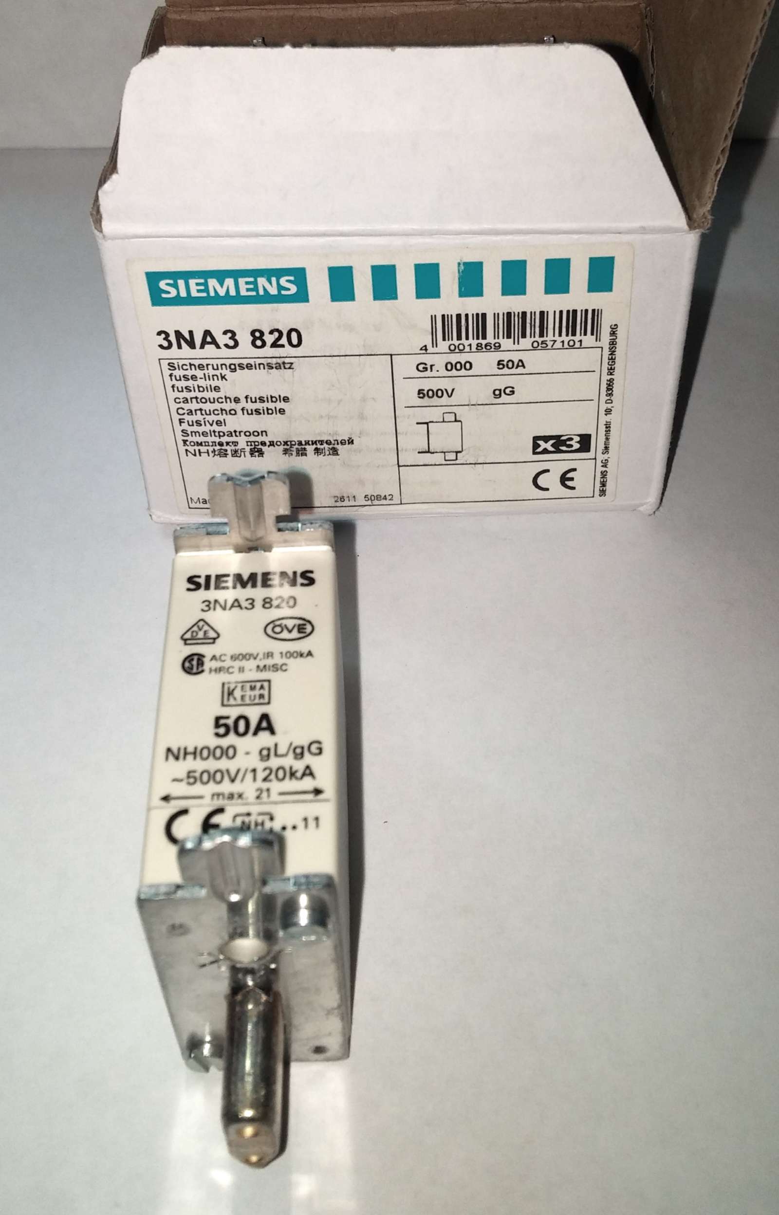 Siemens 3NA382050A Fuse Box 0f 3